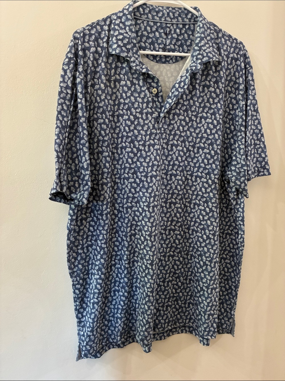Johnnie O Men's Blue Floral Short-Sleeve polo - golf - XL